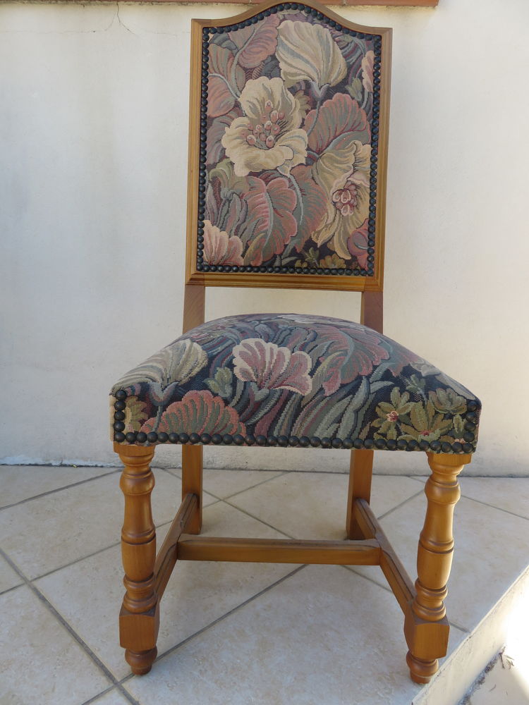 LOT DE 4 CHAISES STYLE LOUIS 13 250 Martigues (13)