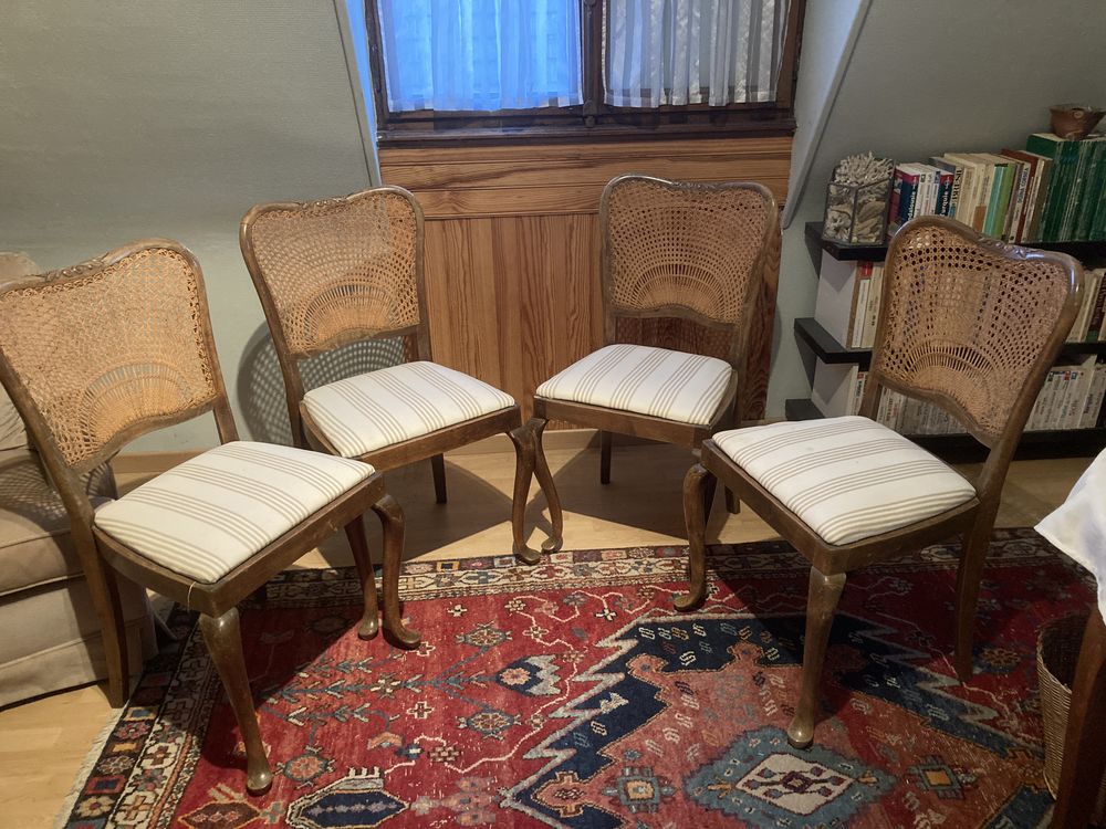 4 CHAISES style louis XV 160 Colmar (68)