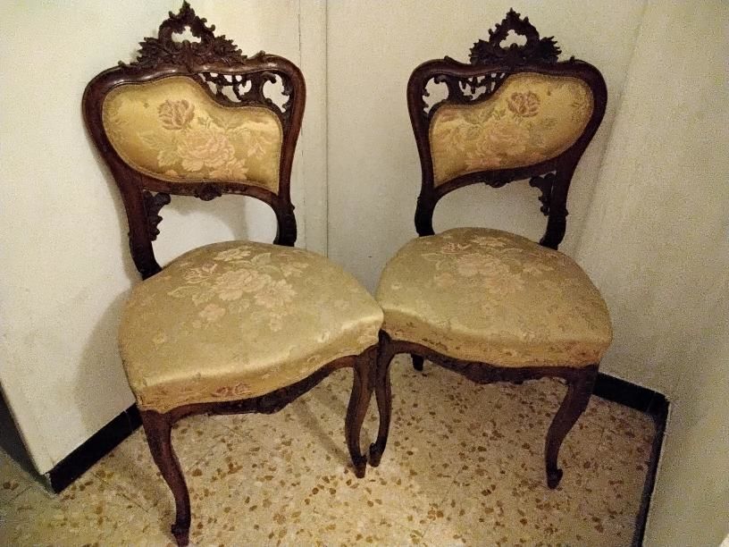 Chaises Styles 300 Saint-Quentin-la-Poterie (30)