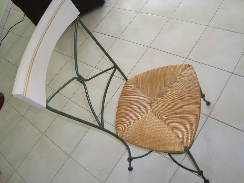 chaises et table 160 Yvetot (76)