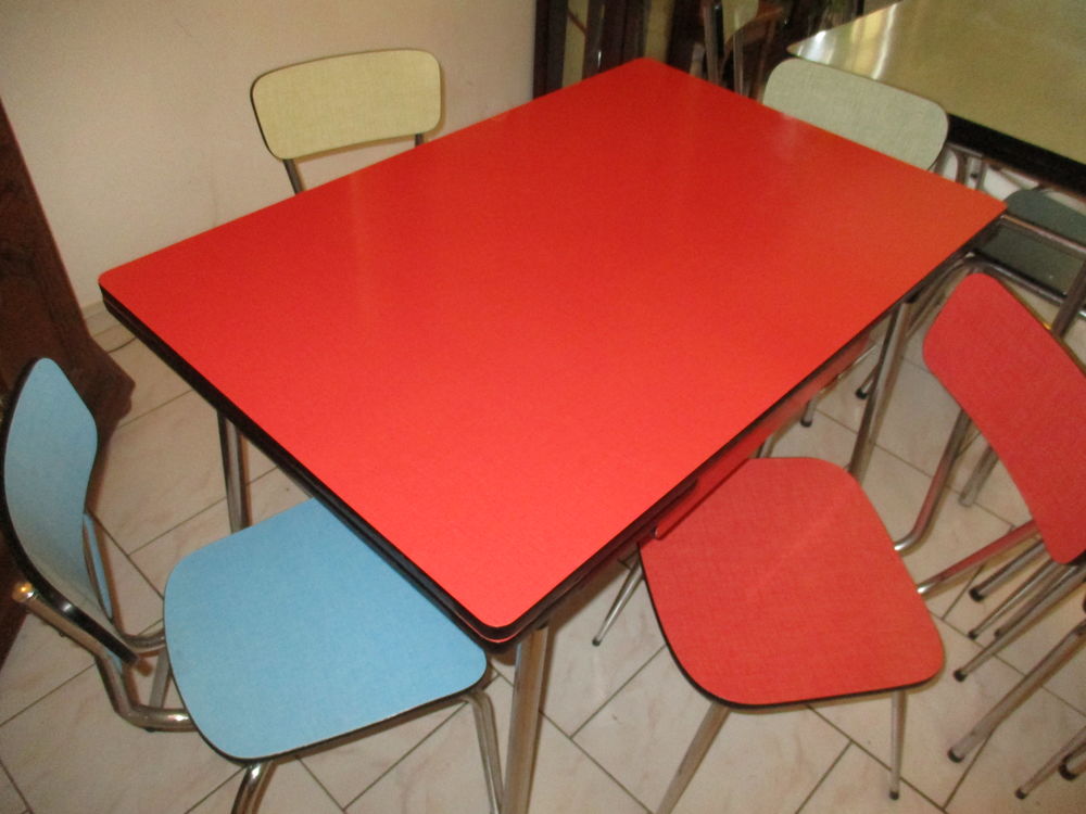 chaises et tables en formica 35 Lingolsheim (67)
