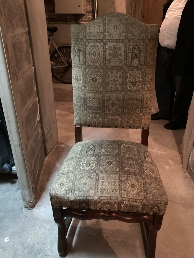 Chaises et tabourets 100 Cannes (06)