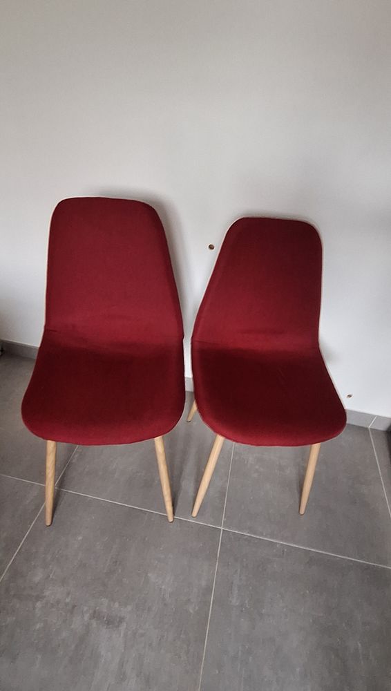 CHAISES TISSUS TBE 45 Villeneuve-Tolosane (31)