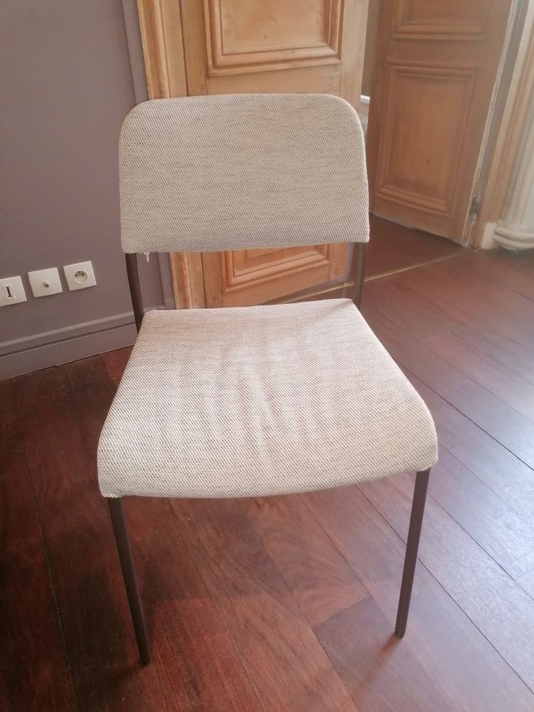 4 chaises Udmund Ikea 160 Paris 8 (75)