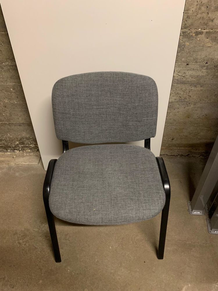 Lot de 3 chaises (ou � l'unit�)
170 Rouen (76)