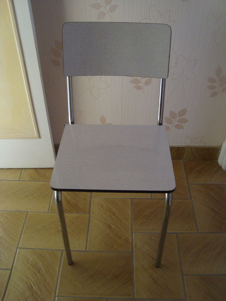 Chaises vintage 50 Perpignan (66)