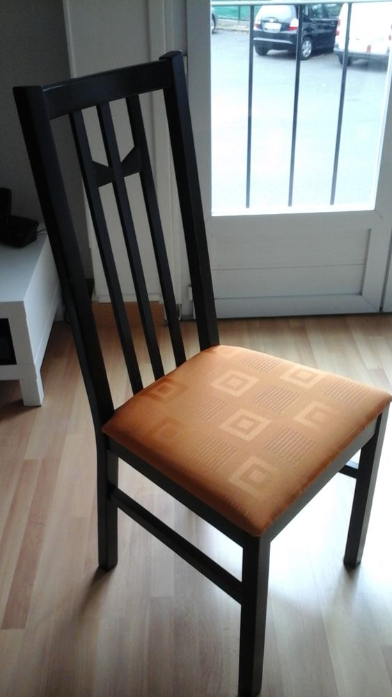 6 chaises 0 Ronchin (59)