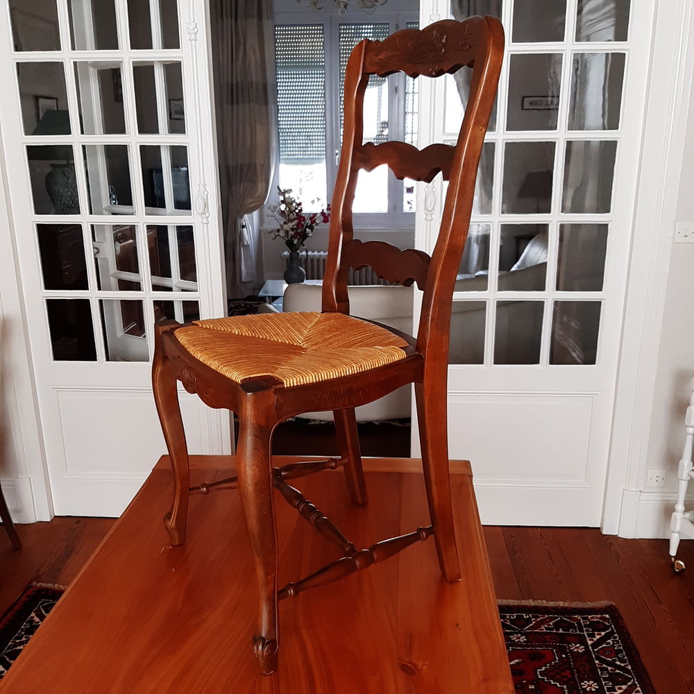 6 chaises 120 Saint-Malo (35)