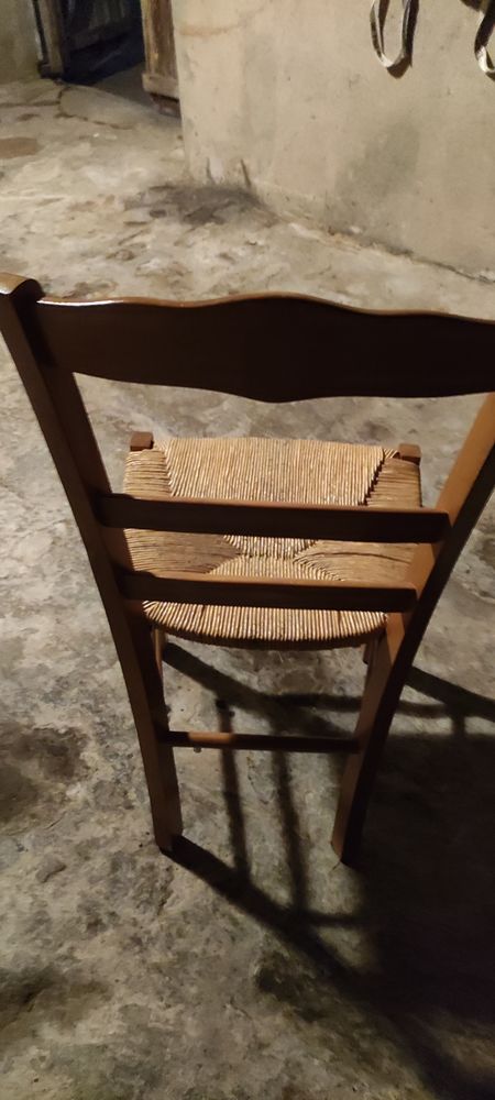 lot de 6 chaises. 50 Sainte-Th�rence (03)