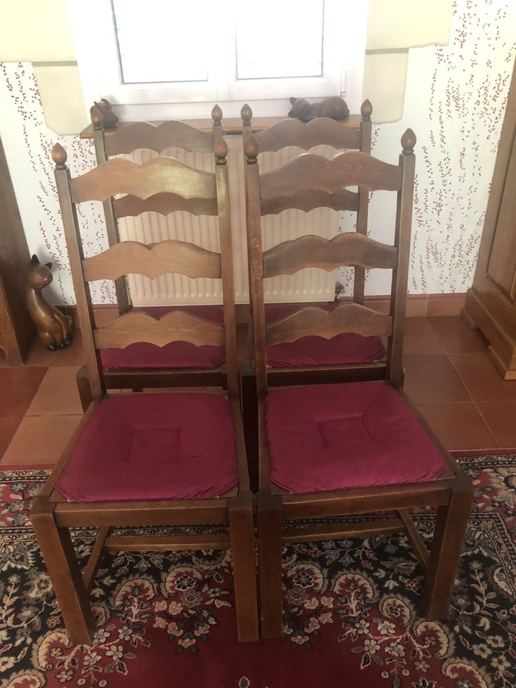 4 chaises  50 Veigné (37)