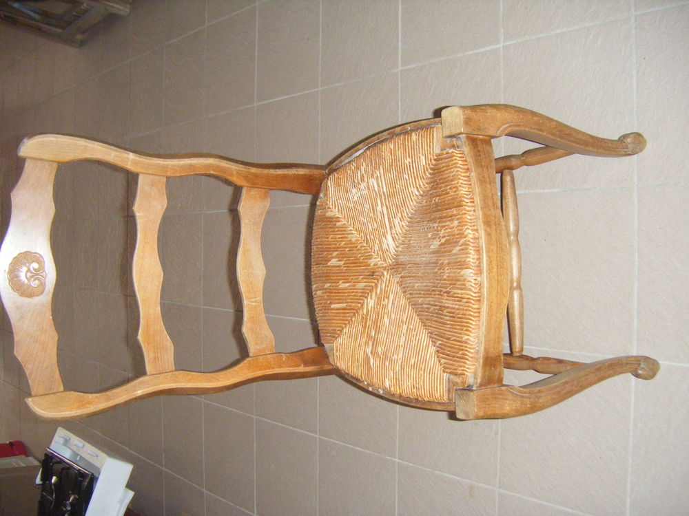 CHAISES 15 Bavilliers (90)