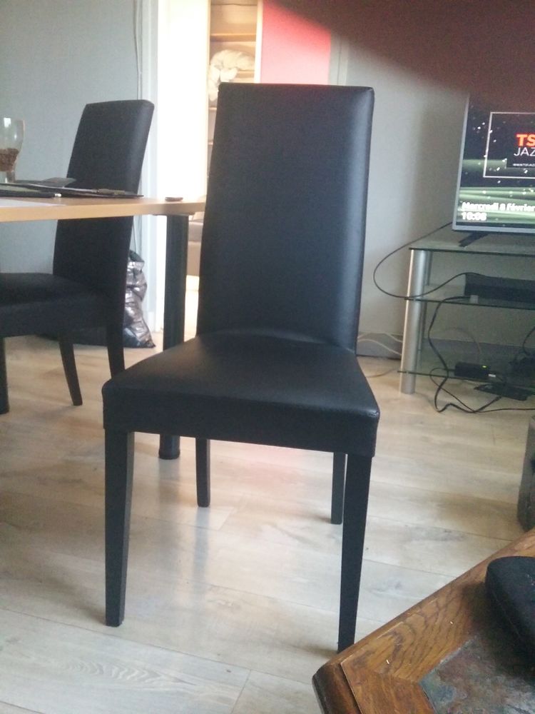 Lot de 4 chaises
50 P�ronne (80)