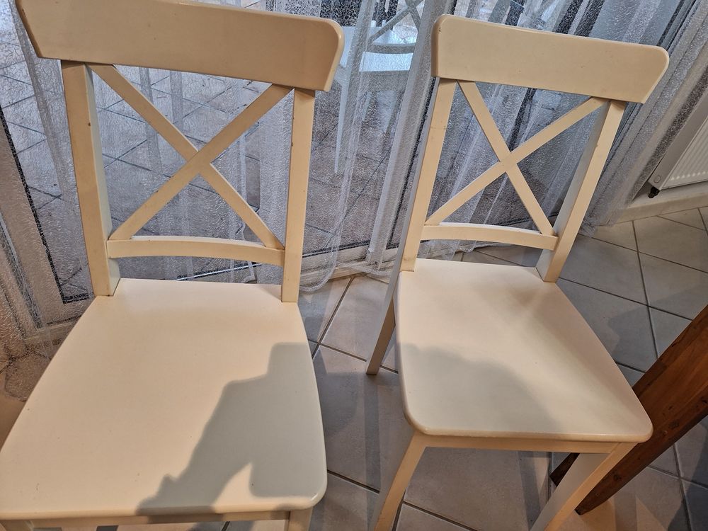 lot de chaises 100 Caussade (82)