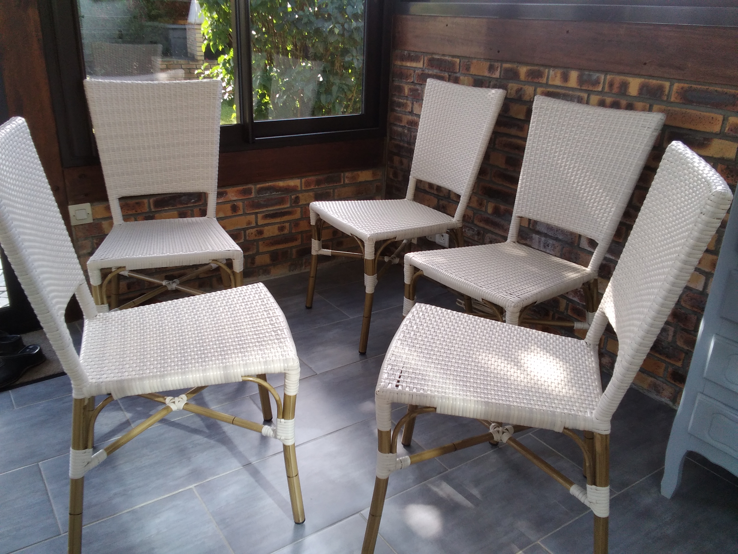 Chaises 120 Feuguerolles-Bully (14)