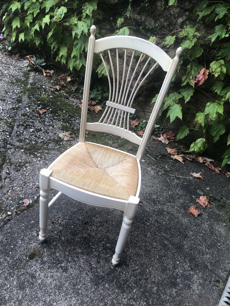 4 chaises 0 Saint-G�ry (46)