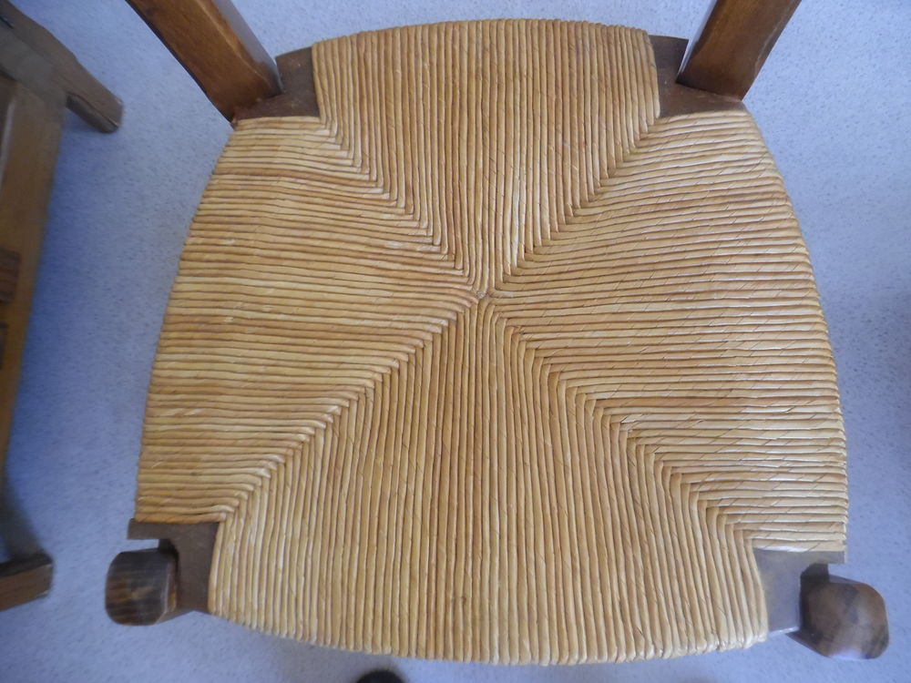 6 chaises 72 Saint-Sulpice-le-Dunois (23)