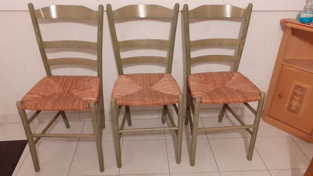 Chaises 25 Malbosc (07)