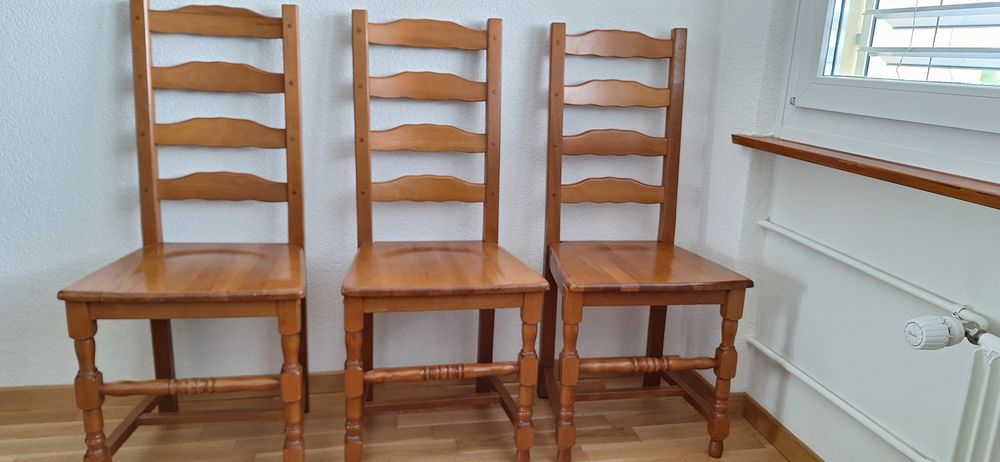 Chaises 40 Pontarlier (25)