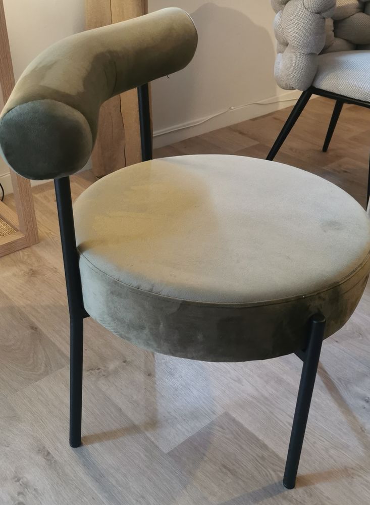 Chaises 380 Sannois (95)