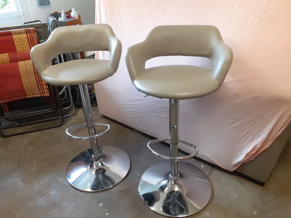 chaises bar 50 Ma�l-Carhaix (22)