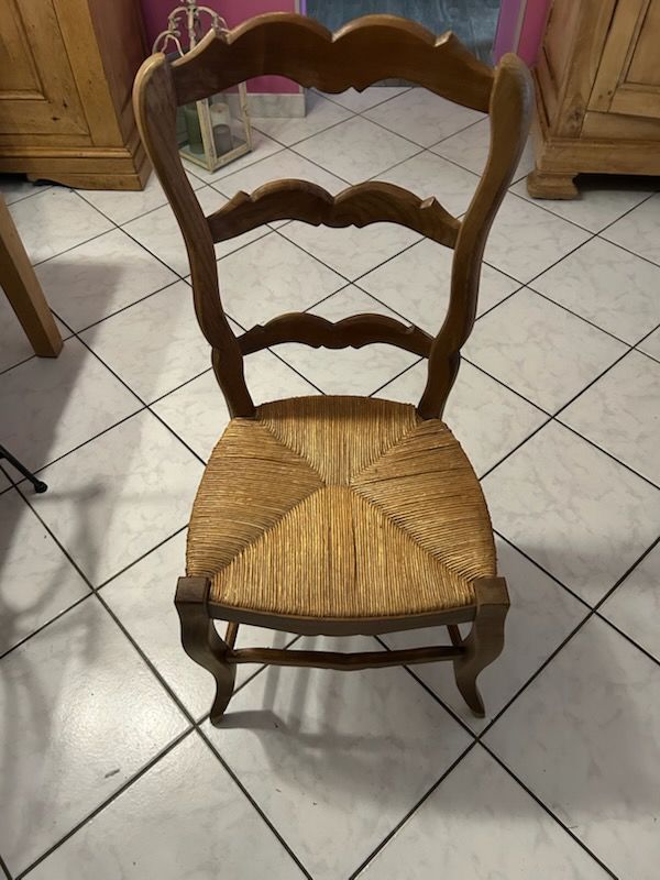 lot de 4 chaises 65 Saint-Martin-de-Sescas (33)