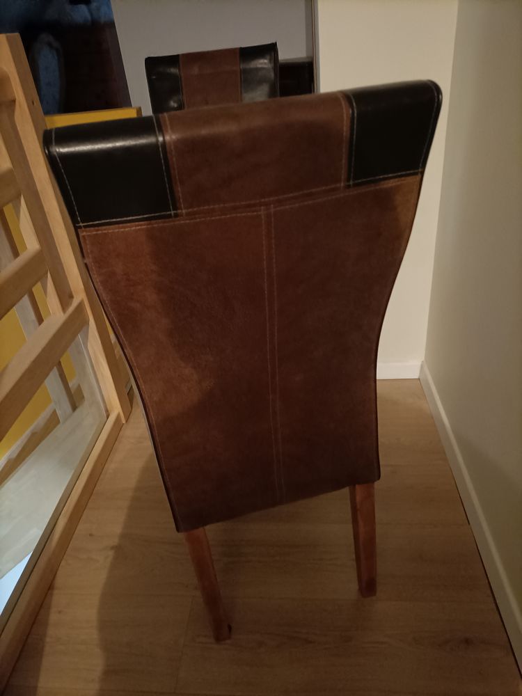 5 chaises 280 �taples (62)