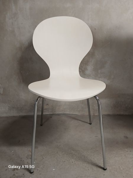 2 CHAISES 40 La Ciotat (13)