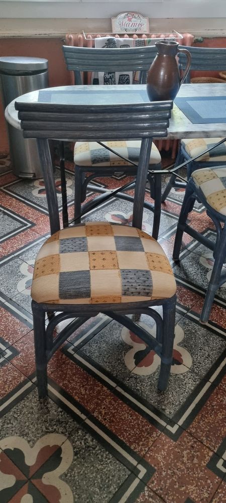 Lot de 4 chaises 40 S�te (34)