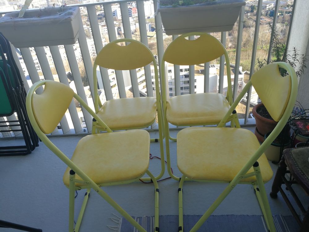 4 chaises 45 Rosny-sous-Bois (93)