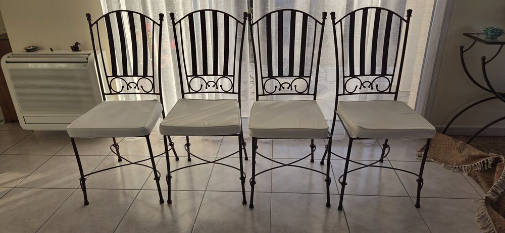 chaises 200 Saint-Georges-d'Orques (34)