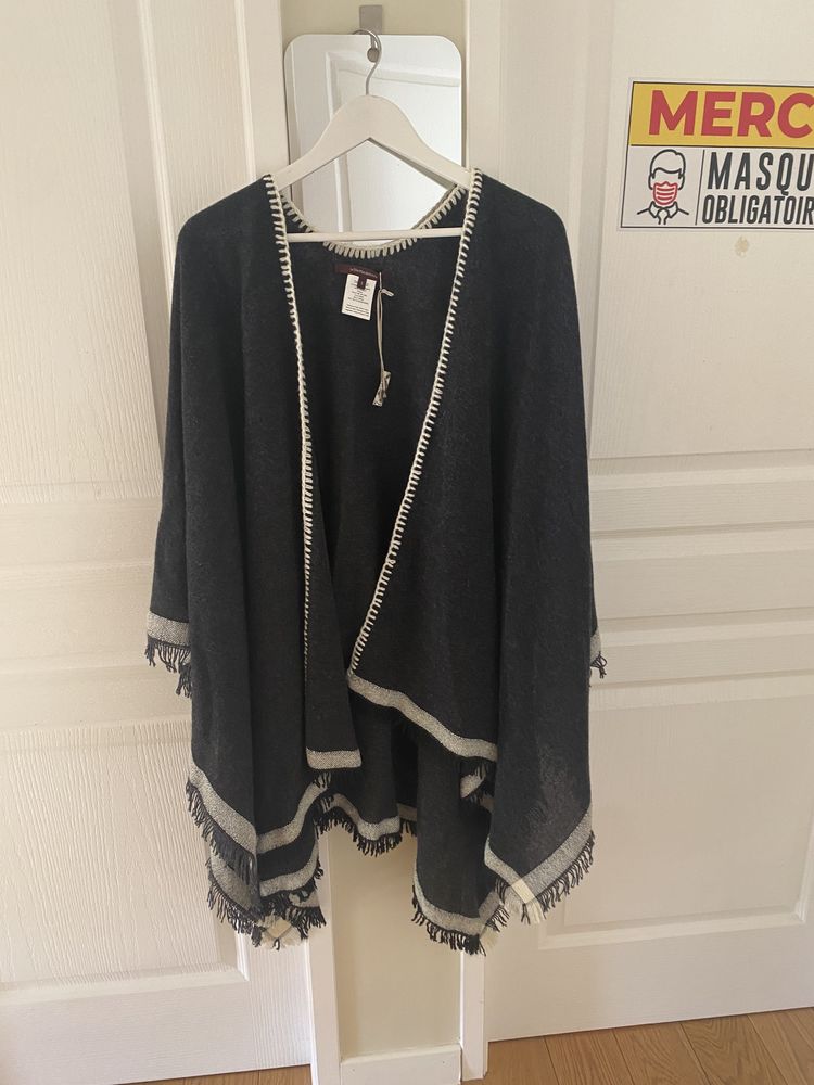 Ch�le La f�e maraboutee �tat neuf 58 Chambourcy (78)