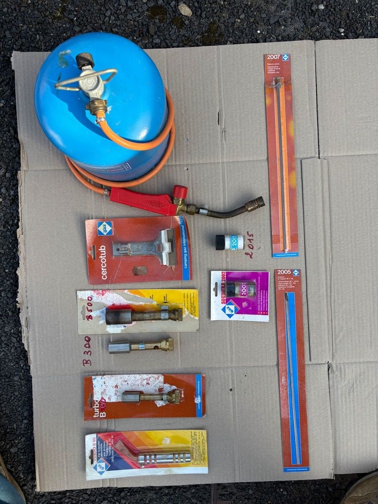 chalumeau turbo gaz (ensemble complet) 1850 � 10 Saint-Gen�s-Champespe (63)
