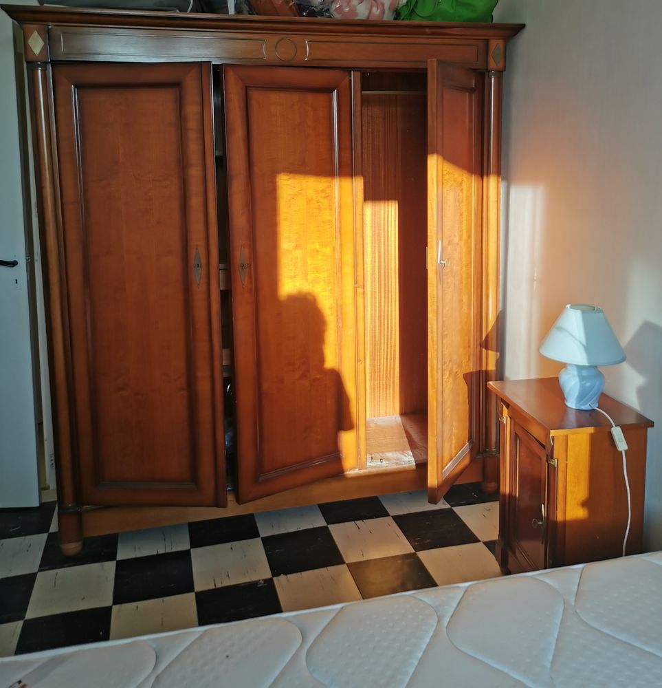 chambre Adulte Compl�te en merisier 350 Bordeaux (33)