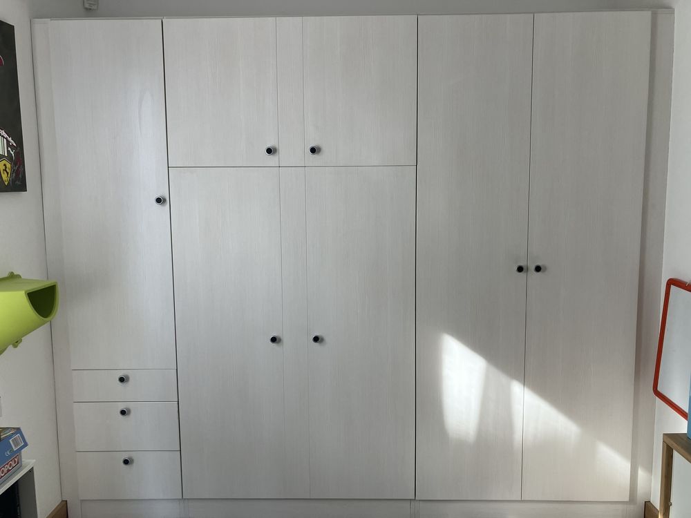 Chambre avec lit escamotable 1500 Roquebrune-Cap-Martin (06)