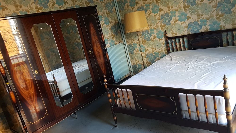 Chambre compl�te acajou vintage ann�e 70/80 600 F�camp (76)