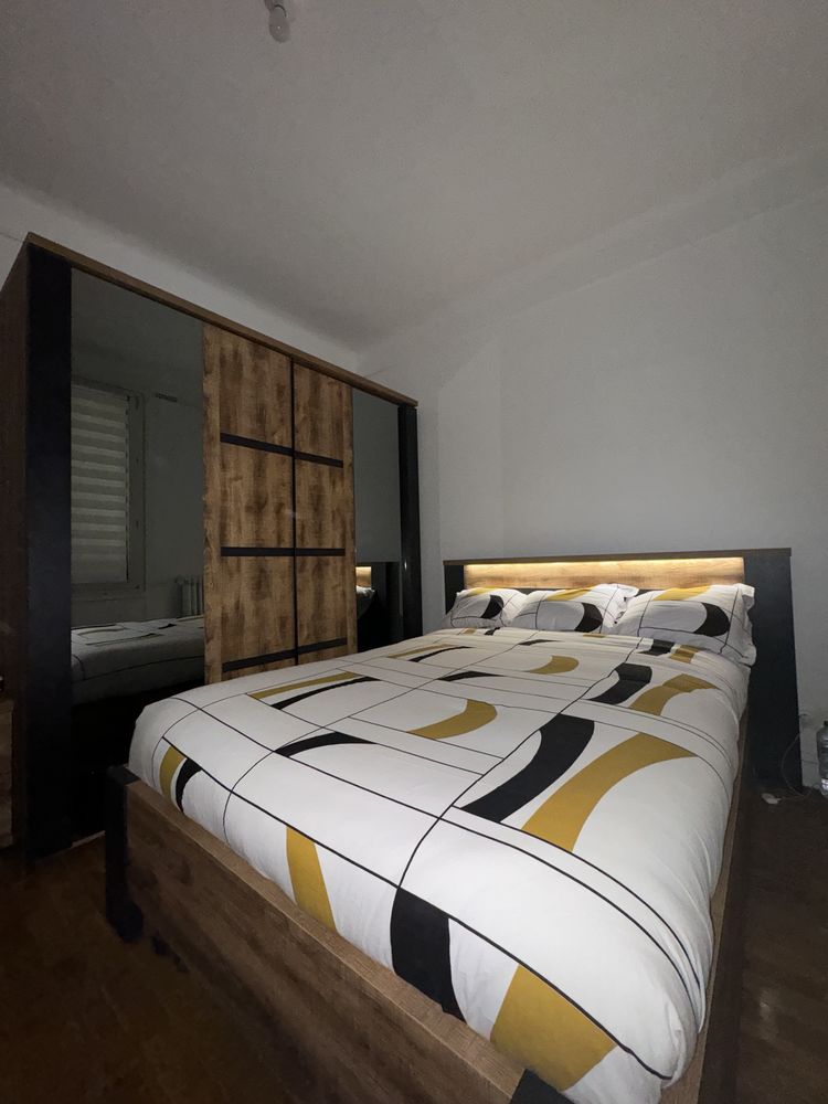 ?? Chambre compl�te Pauline ? lit 140�200 + armoire 217cm 1699 Paris 13 (75)