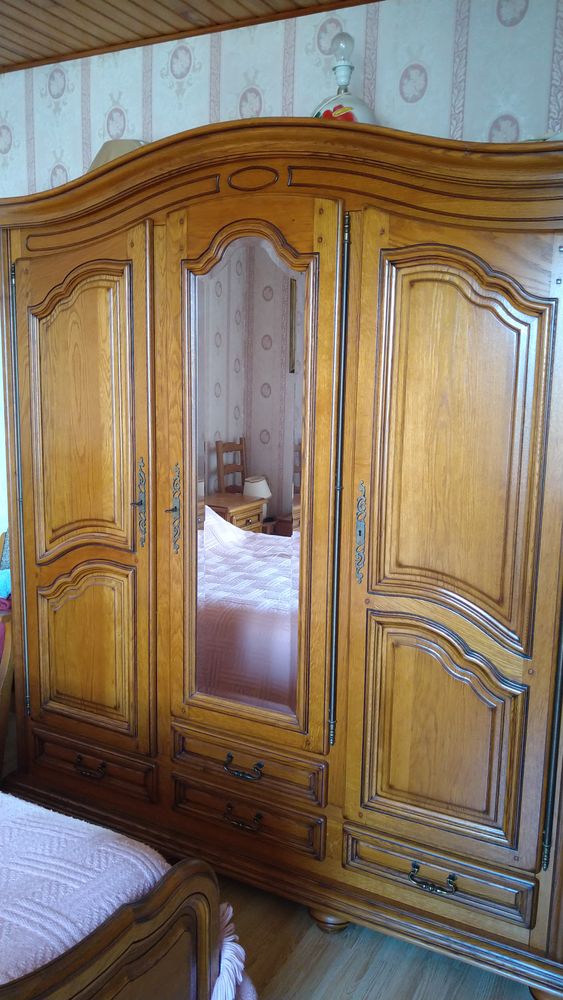 Chambre compl�te 200 La Rochelle (17)