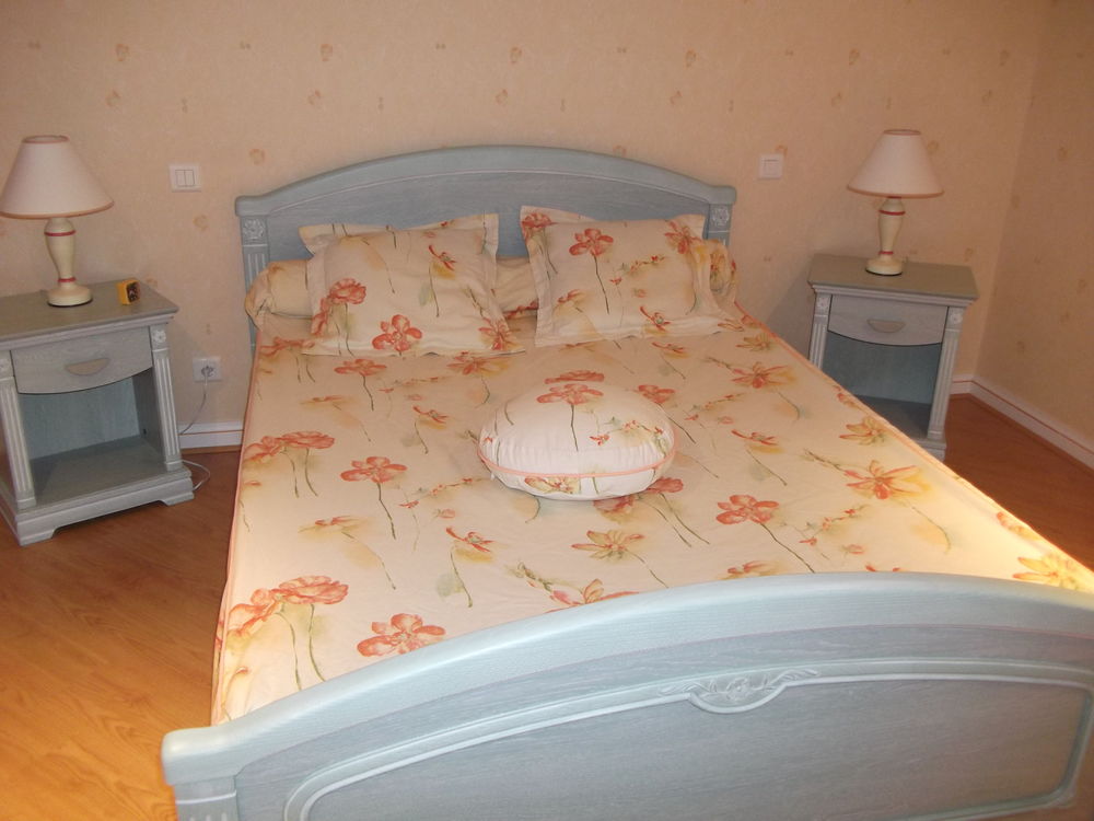 Chambre compl�te 0 Mesnac (16)
