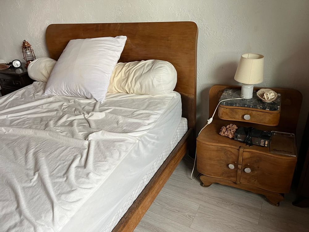 Chambre compl�te 0 Saint-Maurice-en-Gourgois (42)