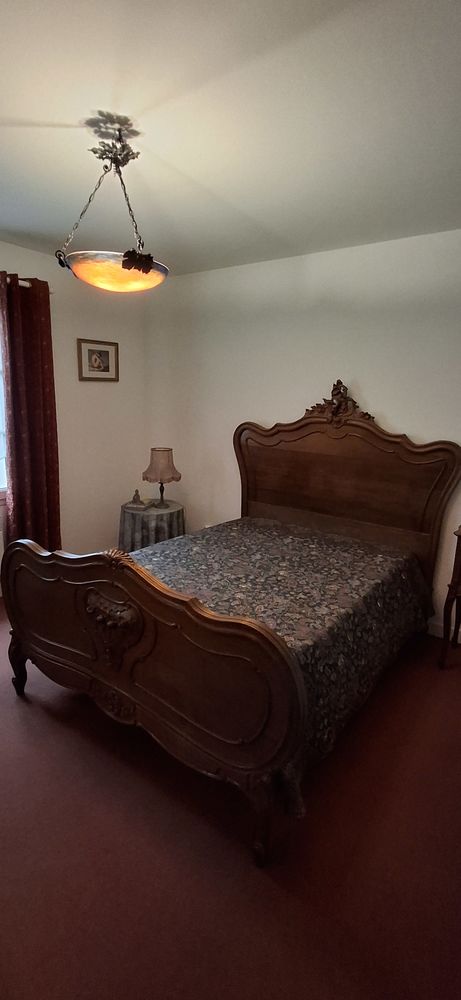 chambre � coucher ancienne en bois massif 150 Martigny-Courpierre (02)