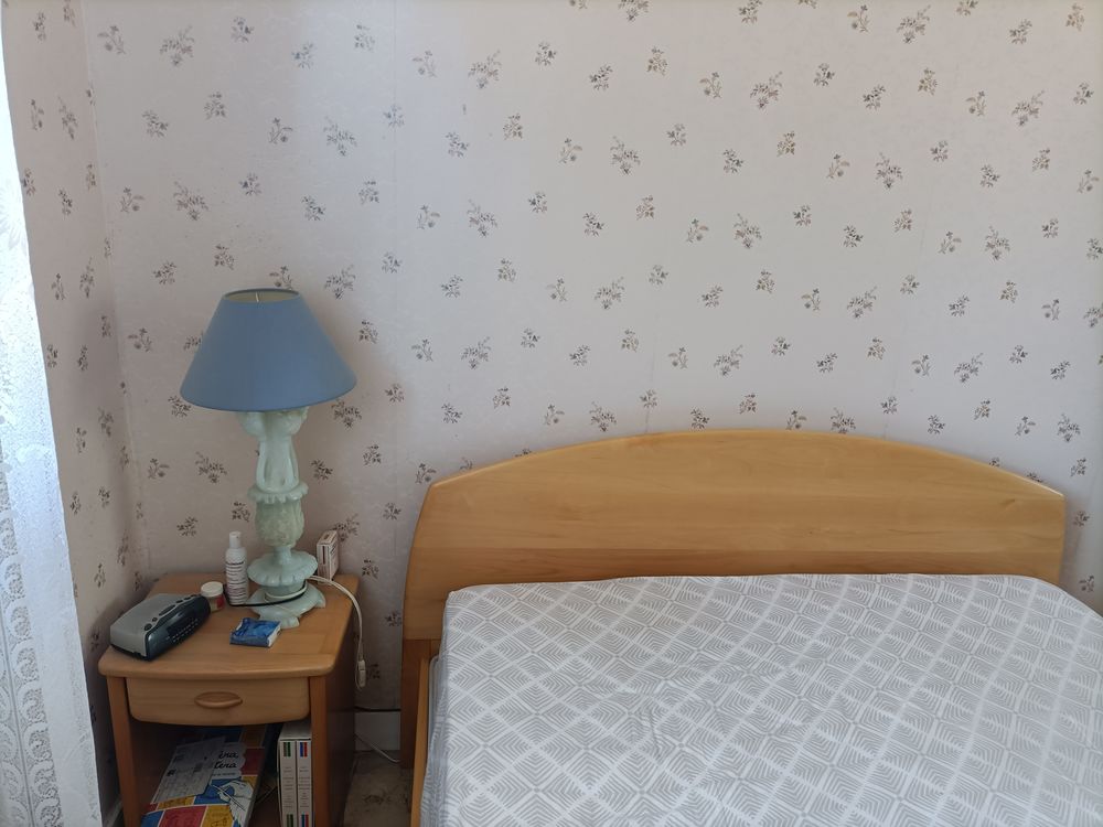 chambre � coucher compl�te en orme vendue cause succession 0 La Turballe (44)