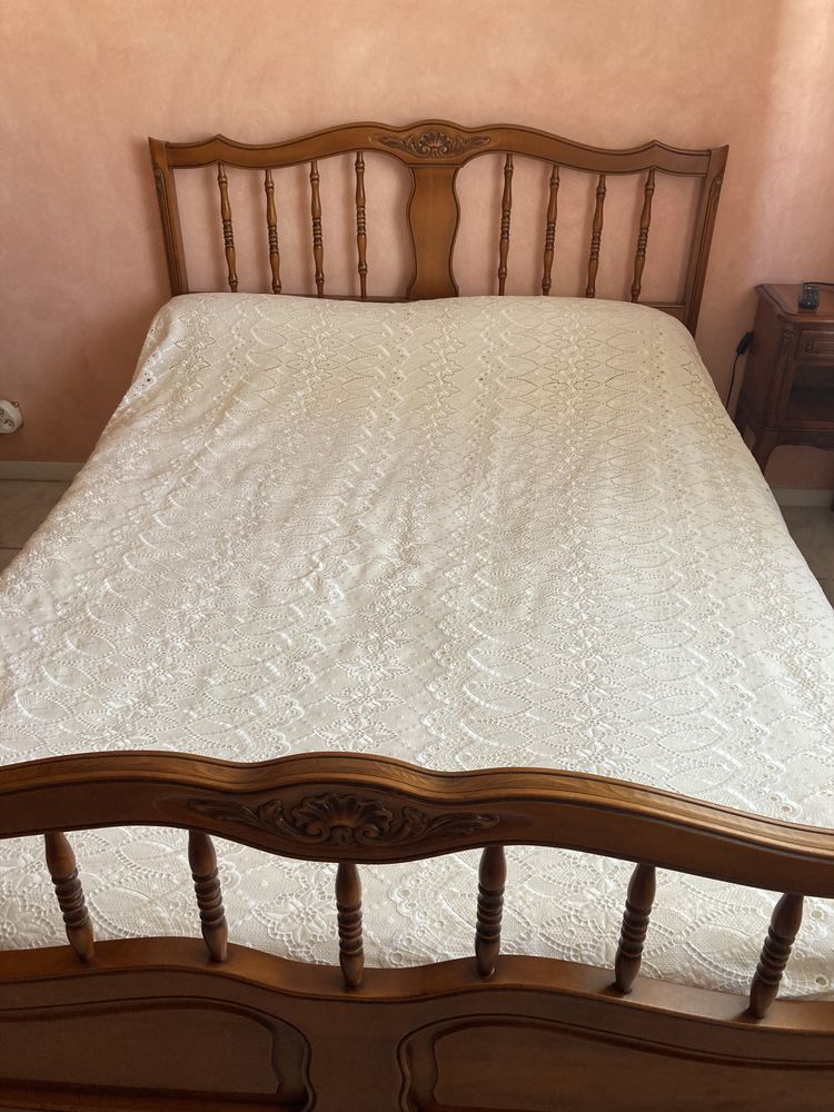 Chambre � coucher en merisier 500 Mandelieu-la-Napoule (06)