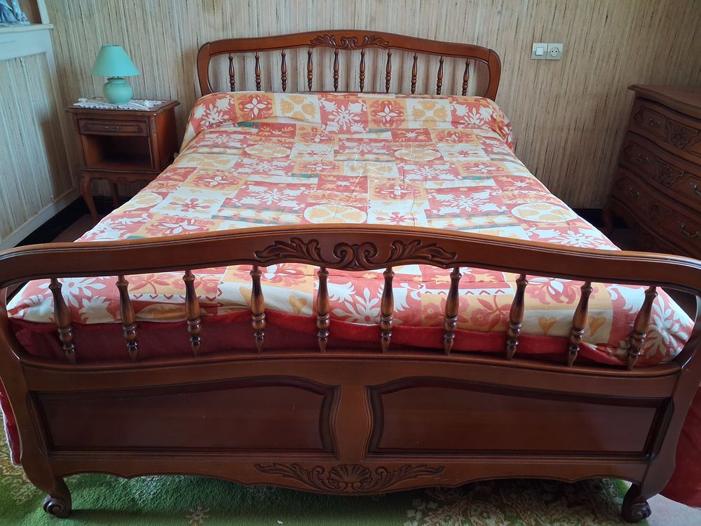 chambre � coucher en merisier 200 Fl�r�-la-Rivi�re (36)