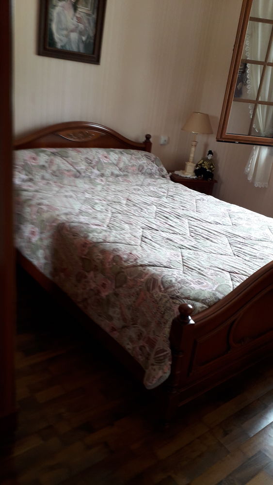 chambre a coucher 50 Puyo� (64)