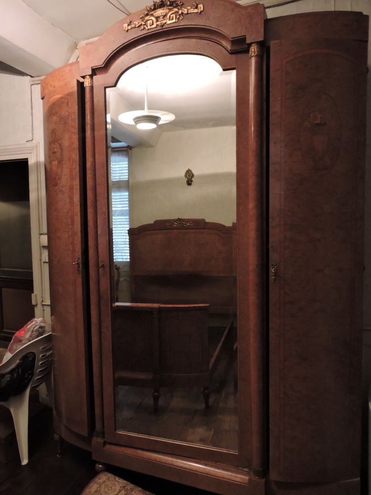 CHAMBRE A COUCHER 600 Ern�e (53)