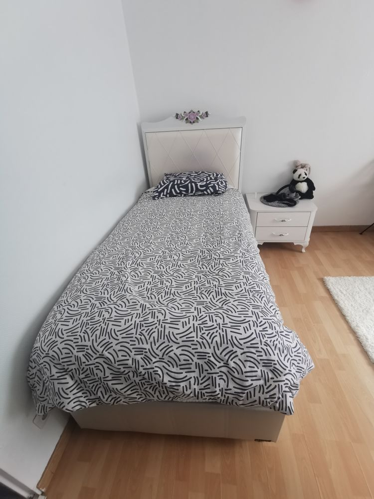 Chambre � coucher 820 Brion (01)