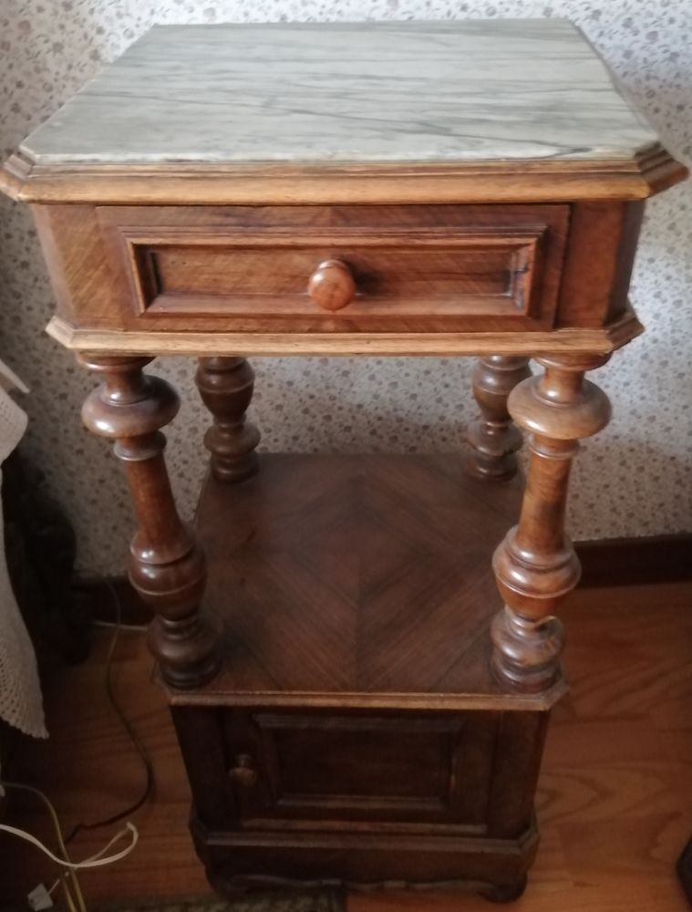 Chambre � coucher 500 Saint-Martin-Valmeroux (15)