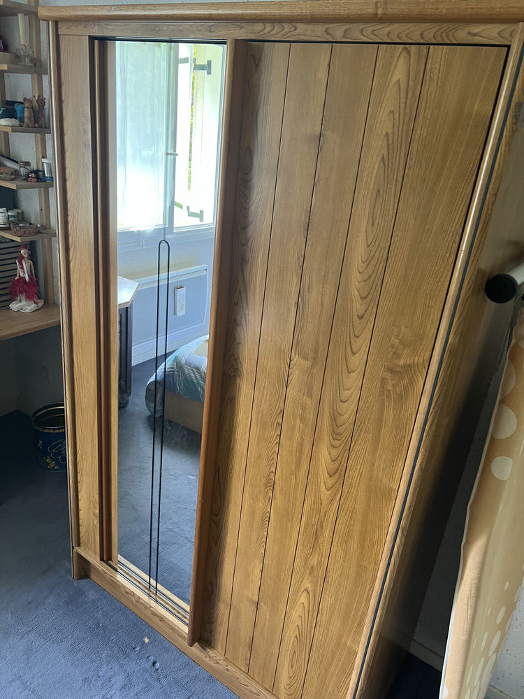 Chambre Enfant / Ado Compl�te: 290 Serm�rieu (38)