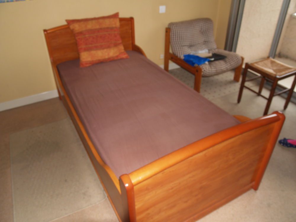 Chambre enfant: ado
0 Toulouse (31)