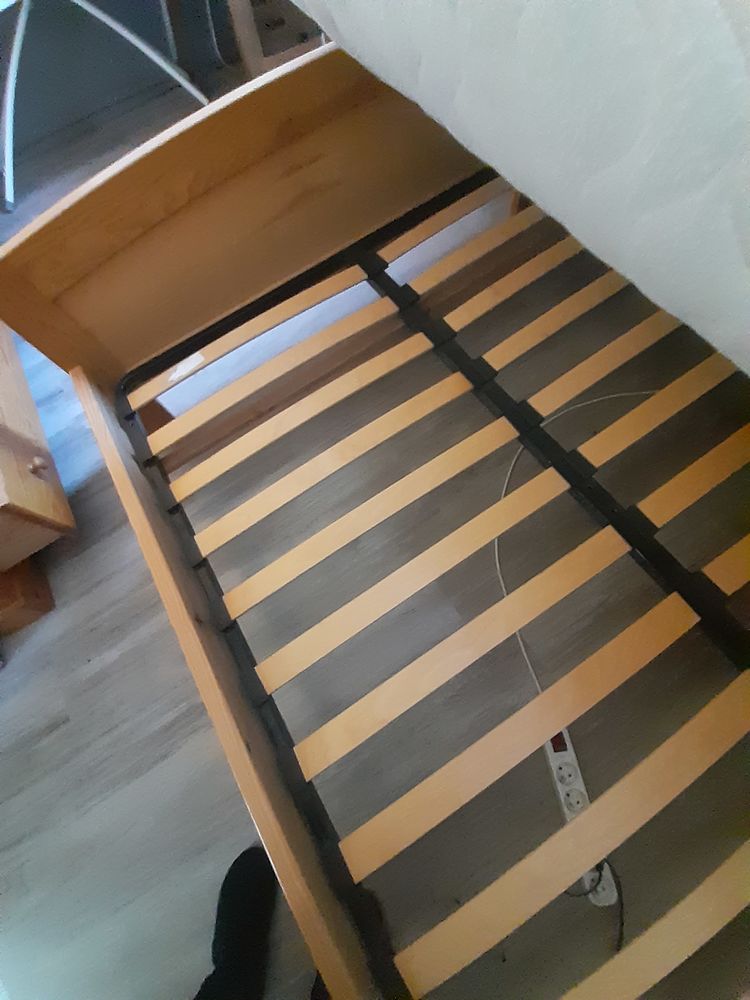 Chambre en pin 200 Grande-Rivi�re (39)